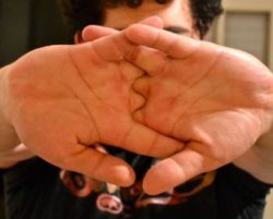 Почему хрустят суставы? Чтобы суставы не болели, нужно больше ходить пешком