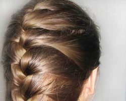Плетение косичек самой себе на средние, короткие и длинные волосы. Плетение французской косички