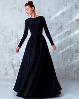 длинное чёрное платье